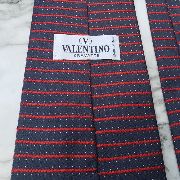 Valentino luxury tie - Picture 2 of 4